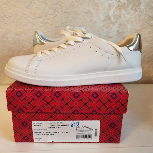 Tory Burch White and Silver Sneakers sz 10 - Picture 4 of 4